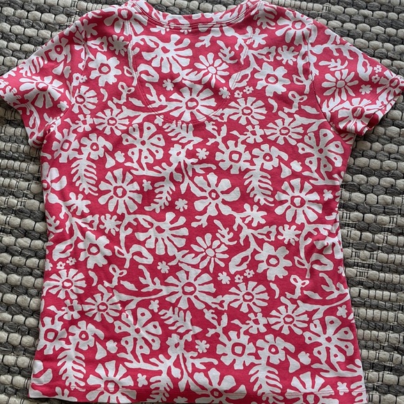 Lands’ End Tee - Picture 3 of 5